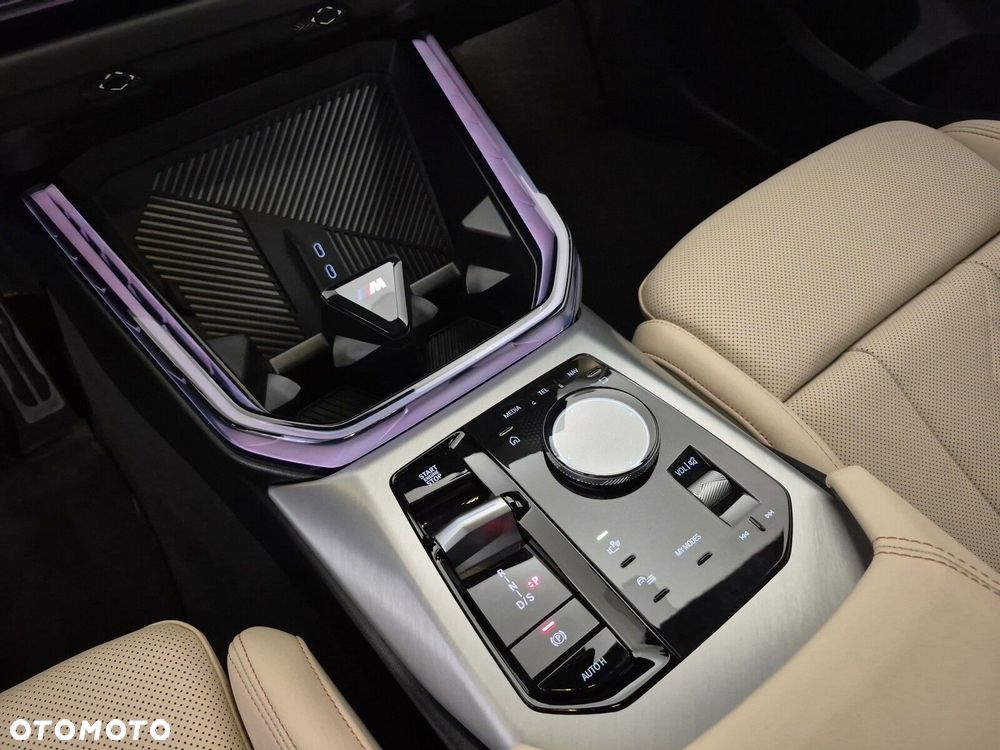 BMW X3 xDrive20d mHEV - 16