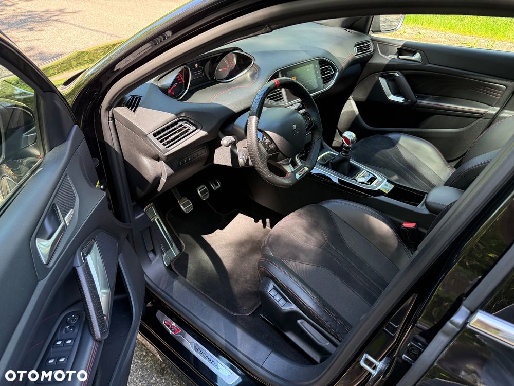 Peugeot 308 GTi by Sport - 9