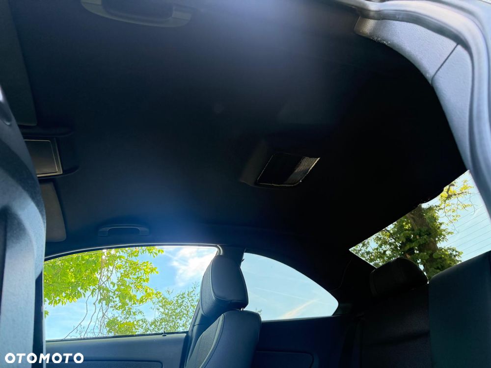 BMW Seria 1 130i - 19