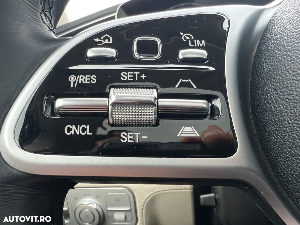 Mercedes-Benz GLE - 15