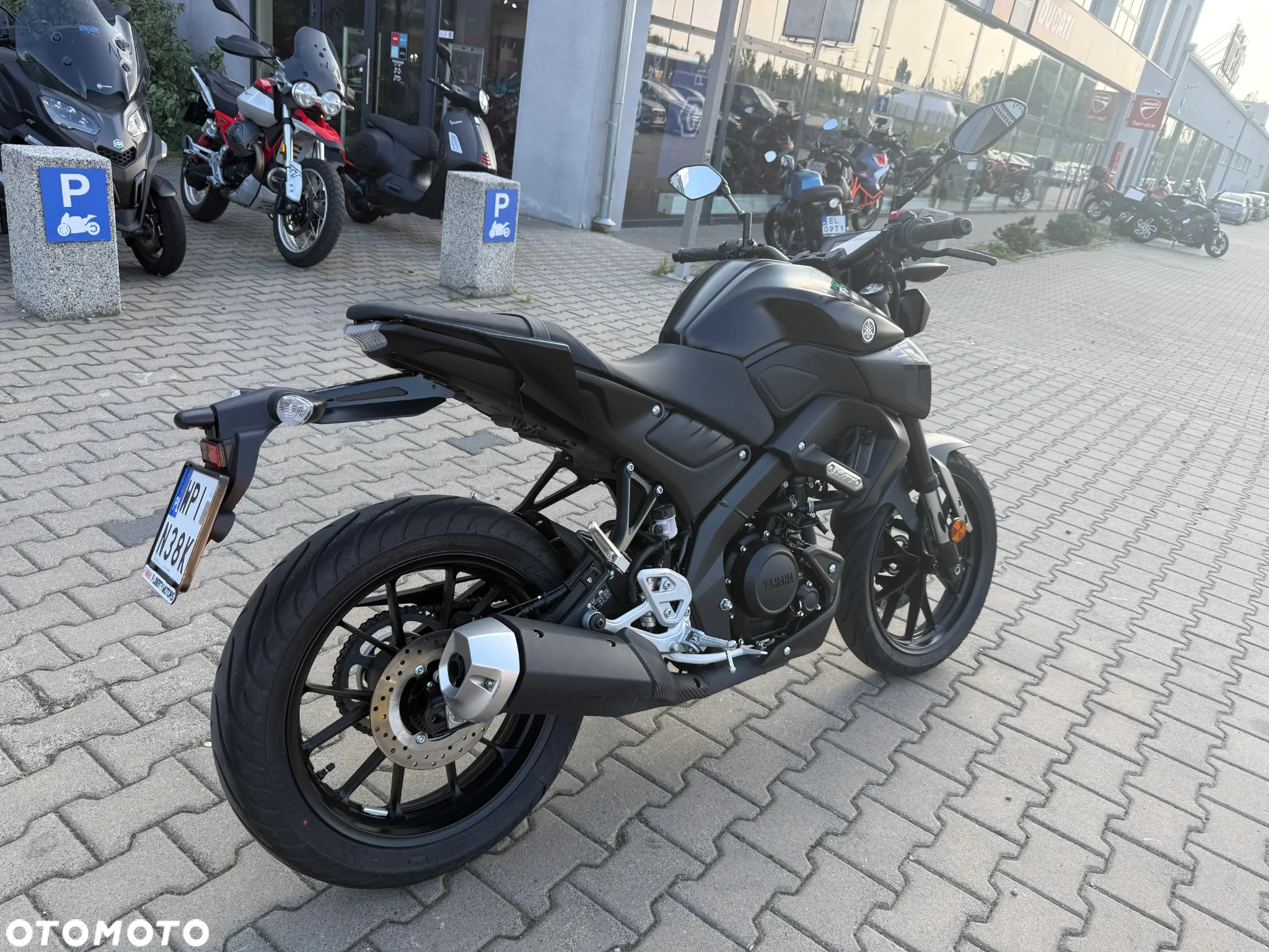 Yamaha MT - 7