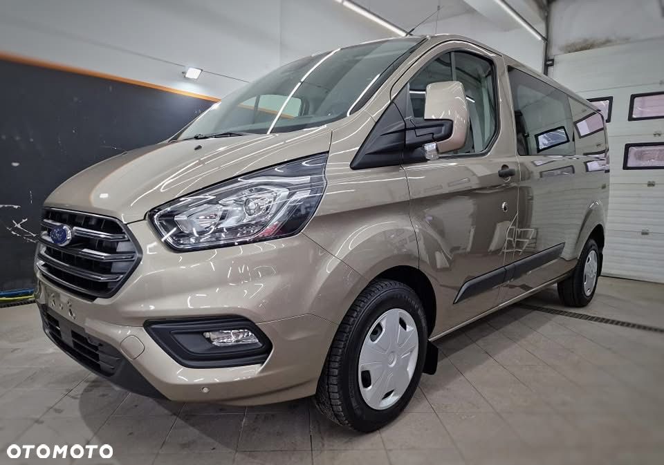 Ford Transit Custom - 19