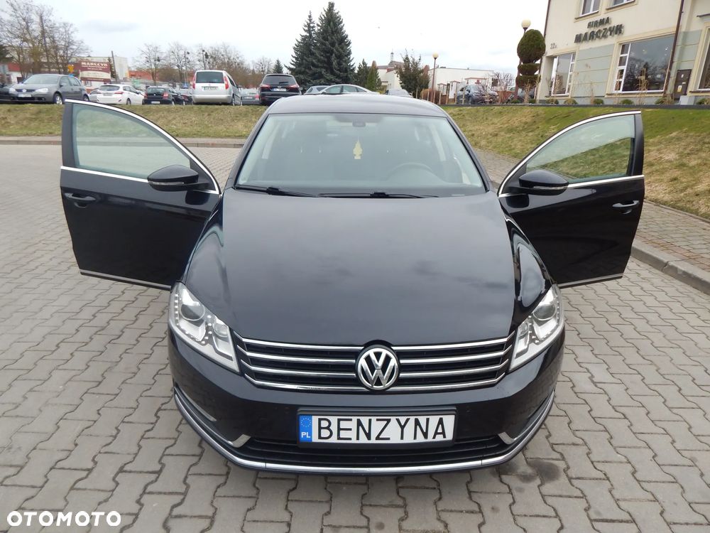 Volkswagen Passat 1.8 TSI Highline - 25
