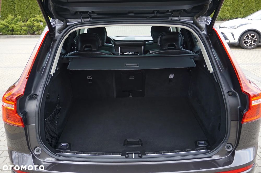 Volvo XC 60 B4 D Geartronic Inscription - 18