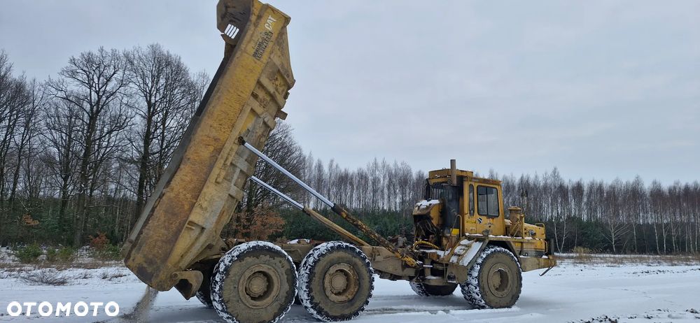 Caterpillar D300B - 7