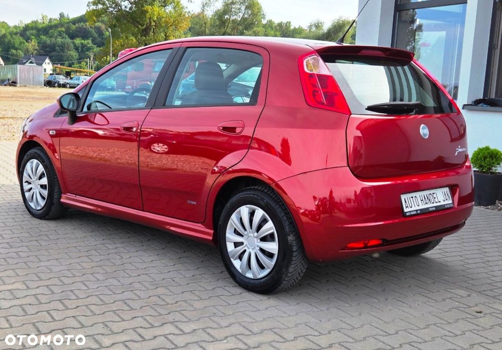 Fiat Punto - 18