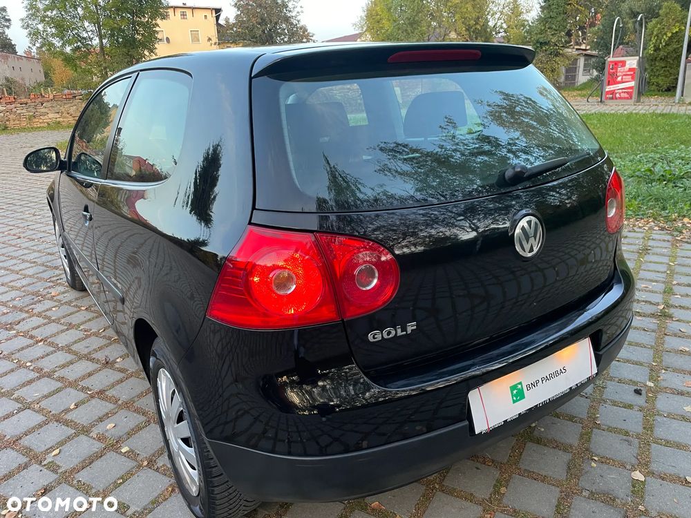 Volkswagen Golf ver-v-1-4-entry - 11