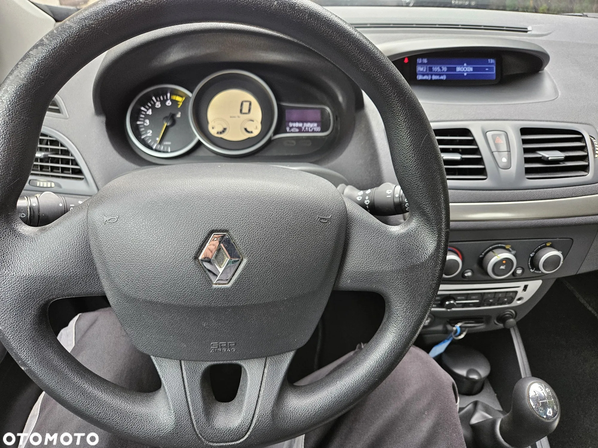 Renault Megane 1.6 16V 100 Authentique - 9