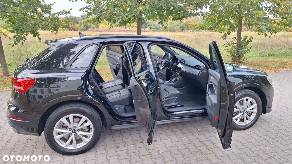 Audi Q3 45 TFSIe S tronic S line - 35