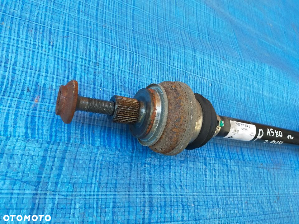 AUDI A4 8W B9 PÓŁOŚ PRAWA TYŁ 8W0501204J - 3