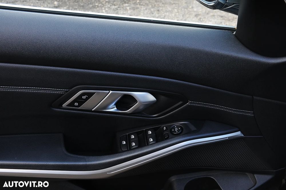 BMW Seria 3 320d AT MHEV - 9