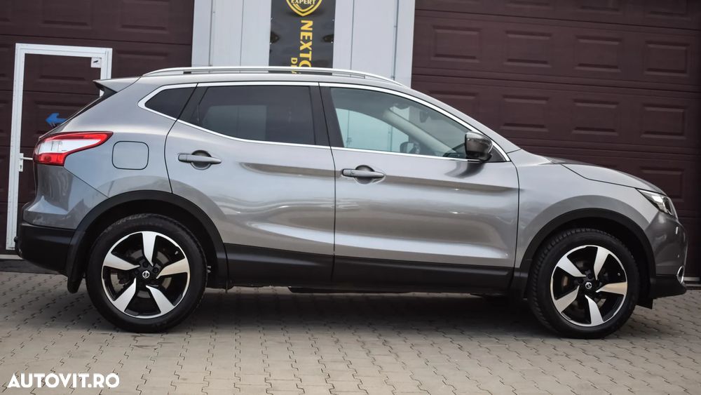 Nissan Qashqai 1.5 DCI N-Connecta - 9