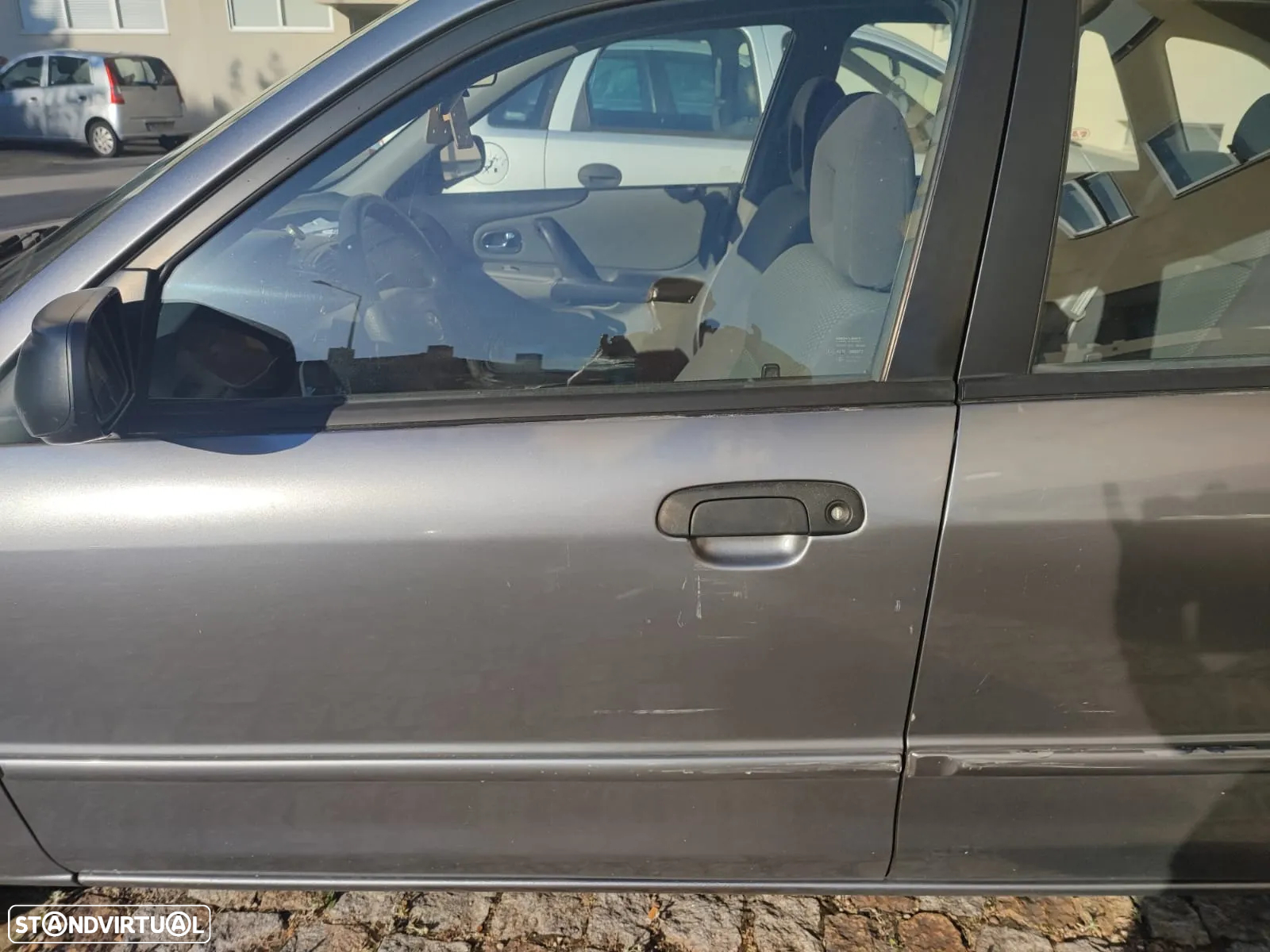 Mazda 323 - 3