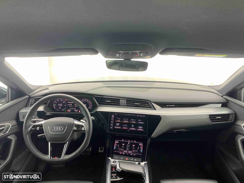 Audi Q8 e-Tron 50 quattro S line - 13