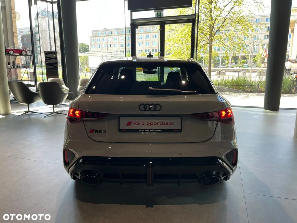 Audi RS3 Sportback - 7