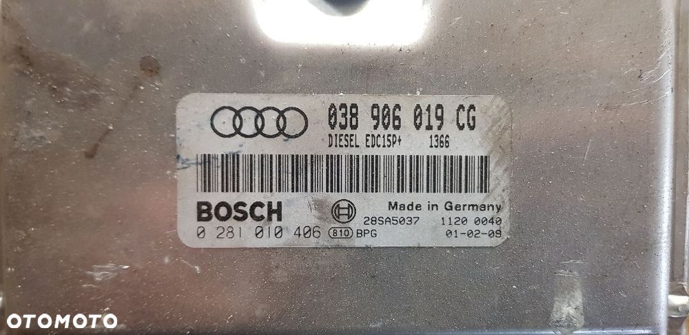 AUDI A4 B6 1.9 TDI STEROWNIK SILNIKA 038906019CG - 2