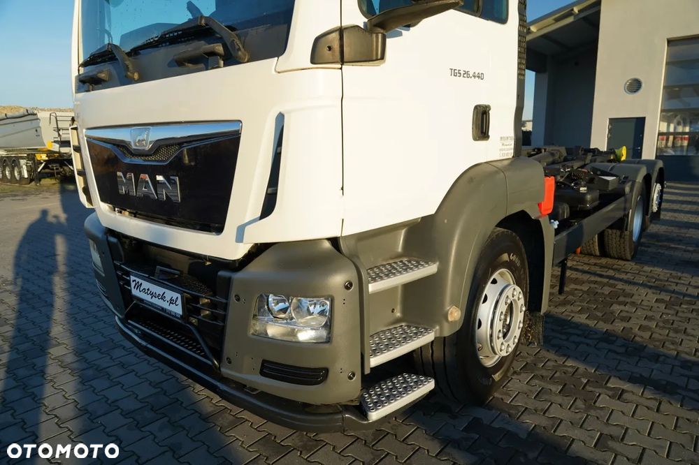 MAN TGS 26.440 / HAKOWIEC / MARREL AL TAM 20U  / 20 T / 6x2 / OŚ SKRĘTNA PODNOSZONA / OPONY 100% / EURO 6 - 12