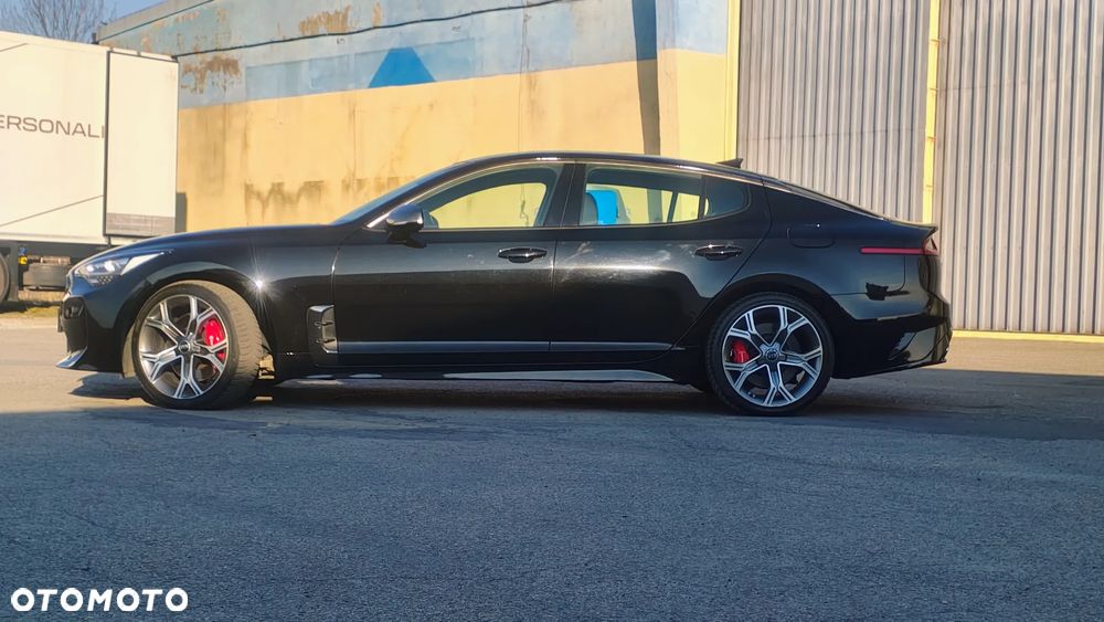 Kia Stinger 3.3 T-GDI AWD GT - 22
