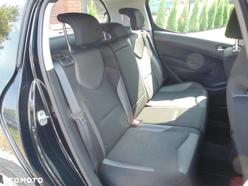 Peugeot 308 1.6 VTi Active - 17