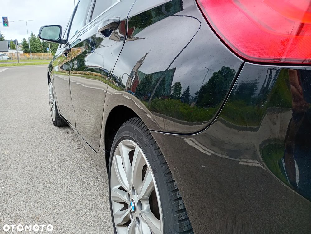 BMW Seria 2 220d xDrive - 7