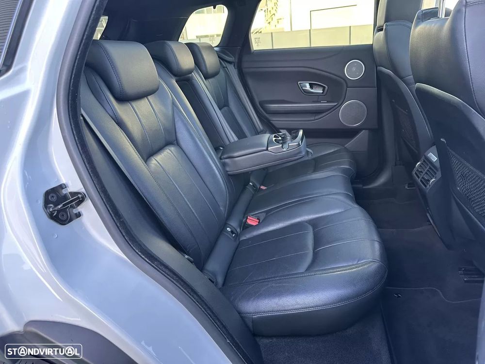 Land Rover Range Rover Evoque 2.0 D150 R-Dynamic - 35