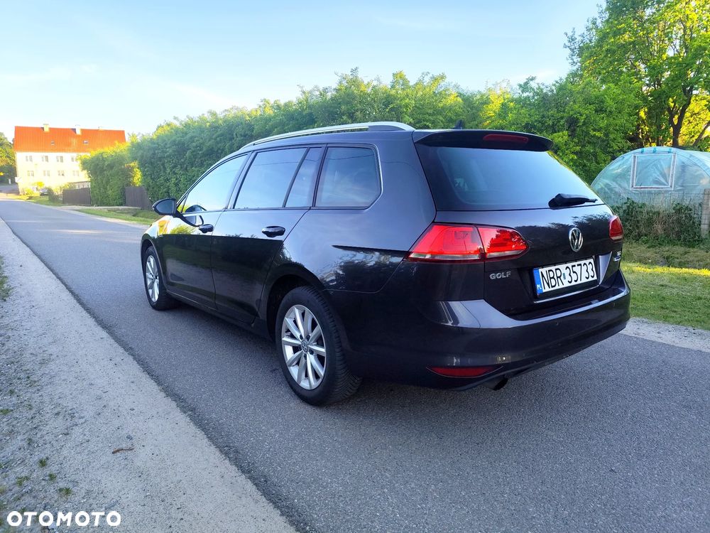 Volkswagen Golf 1.6 TDI BlueMotion Technology DSG Lounge - 4