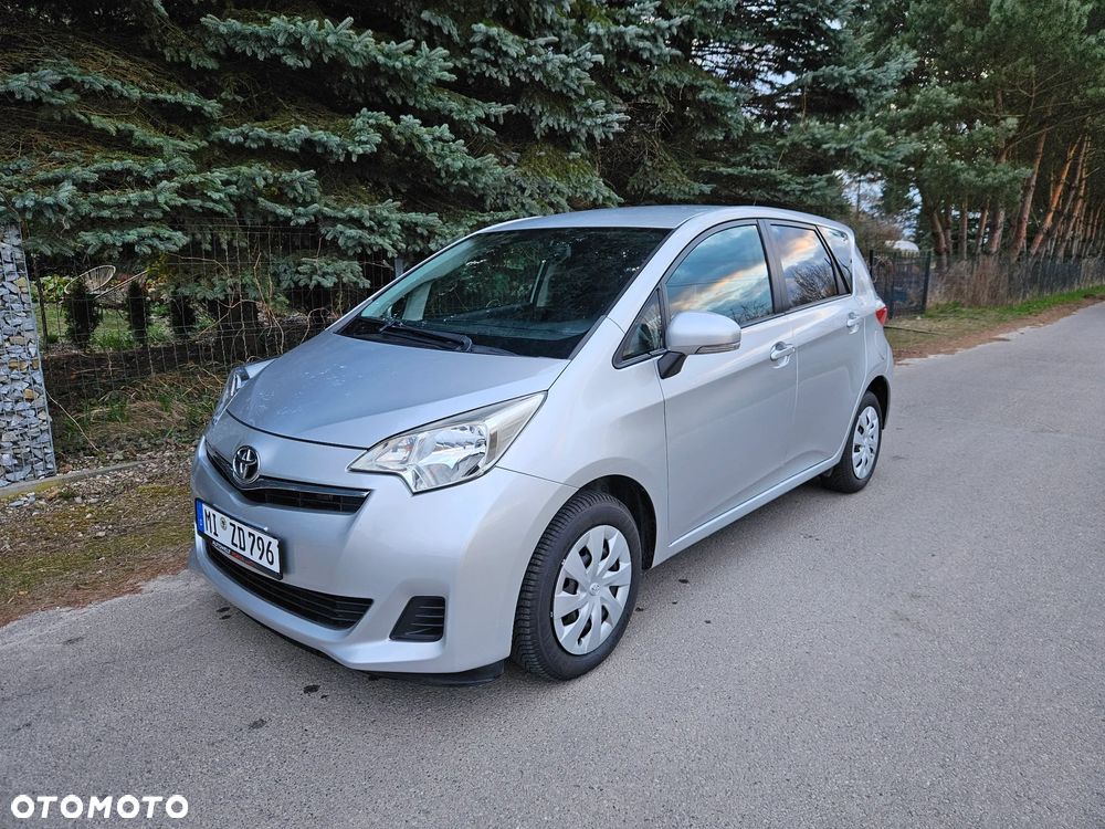 Toyota Verso S 1.33 VVT-i Multidrive Club