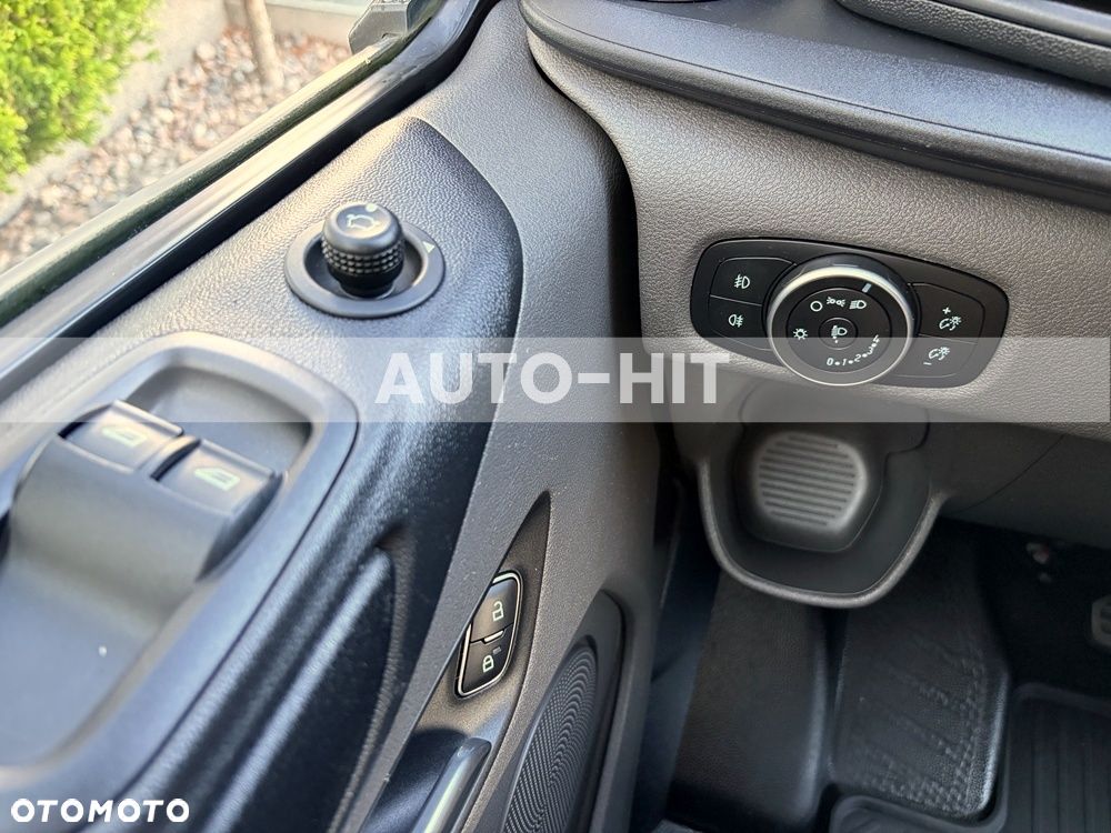 Ford Transit - 24