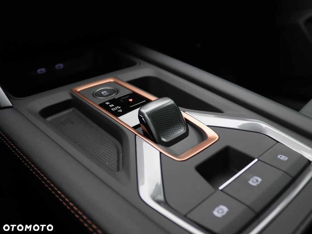 Cupra Formentor 1.5 e-Hybrid DSG VZ - 27