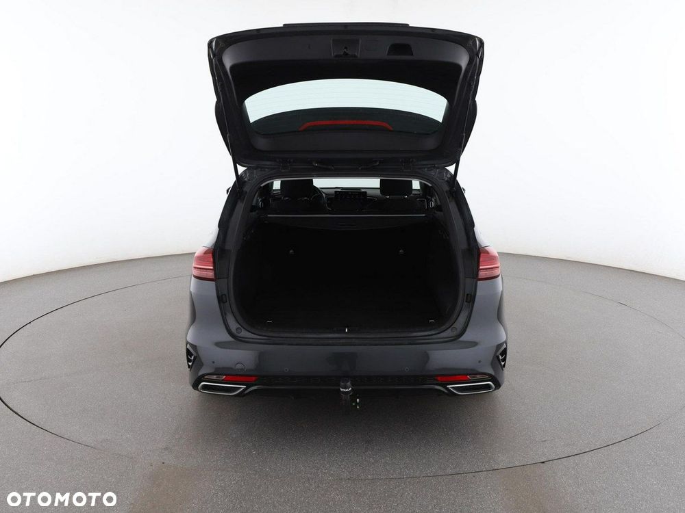 Kia Ceed 1.6 GDI DCT OPF Vision - 20