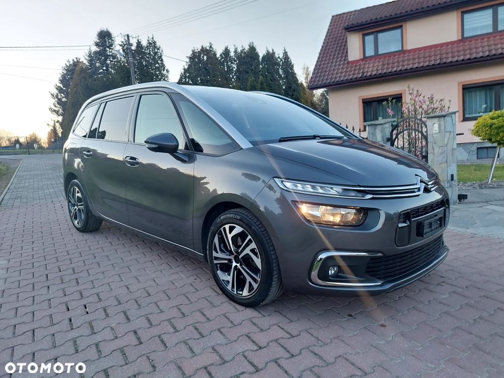 Citroën C4 SpaceTourer 1.6 PureTech Shine S&S EAT8 - 2