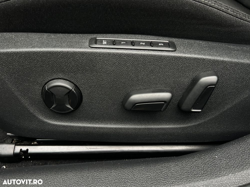 Skoda Octavia Combi 2.0 TDI 150 CP DSG Sportline - 21