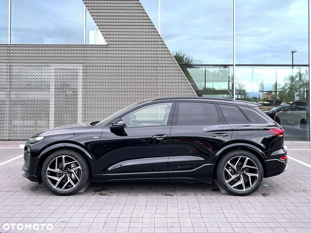 Audi Q6 e-tron - 7