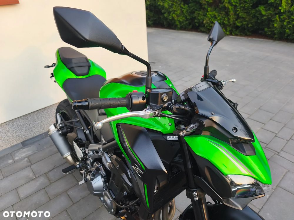 Kawasaki Z 900 - 12
