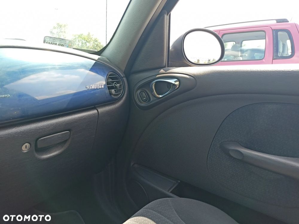 Chrysler PT Cruiser - 12