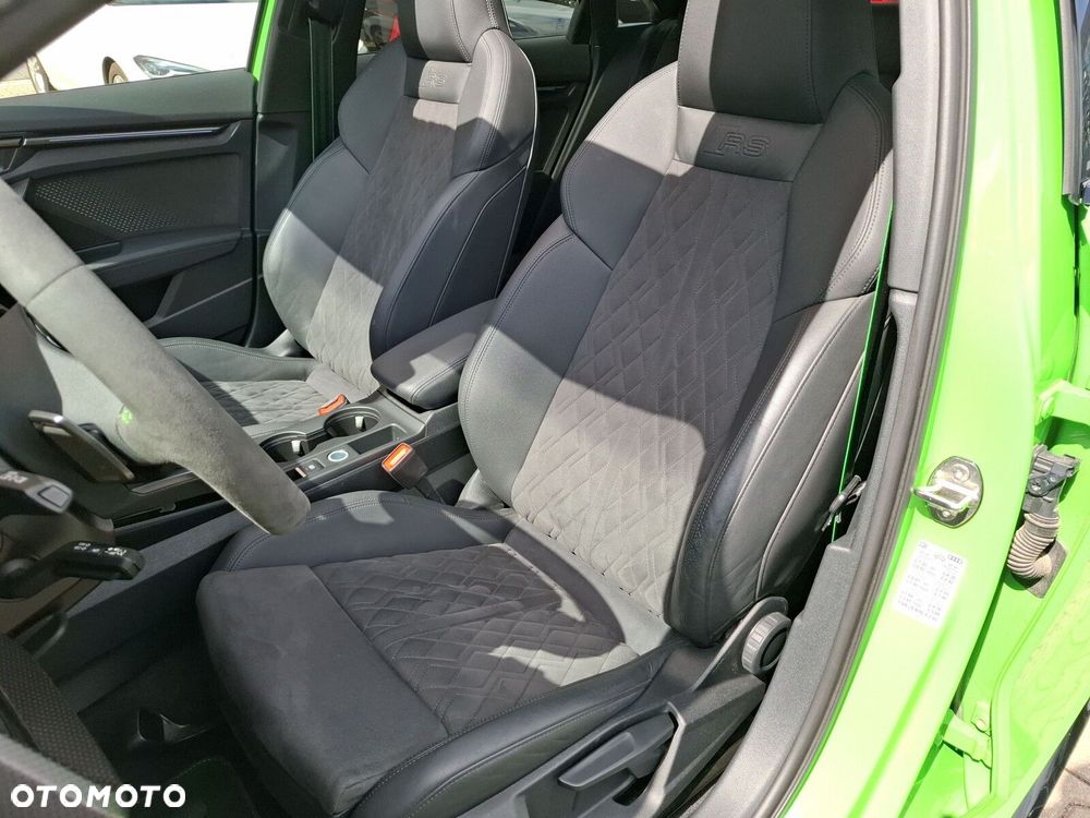 Audi RS3 Limousine TFSI Quattro S tronic - 16