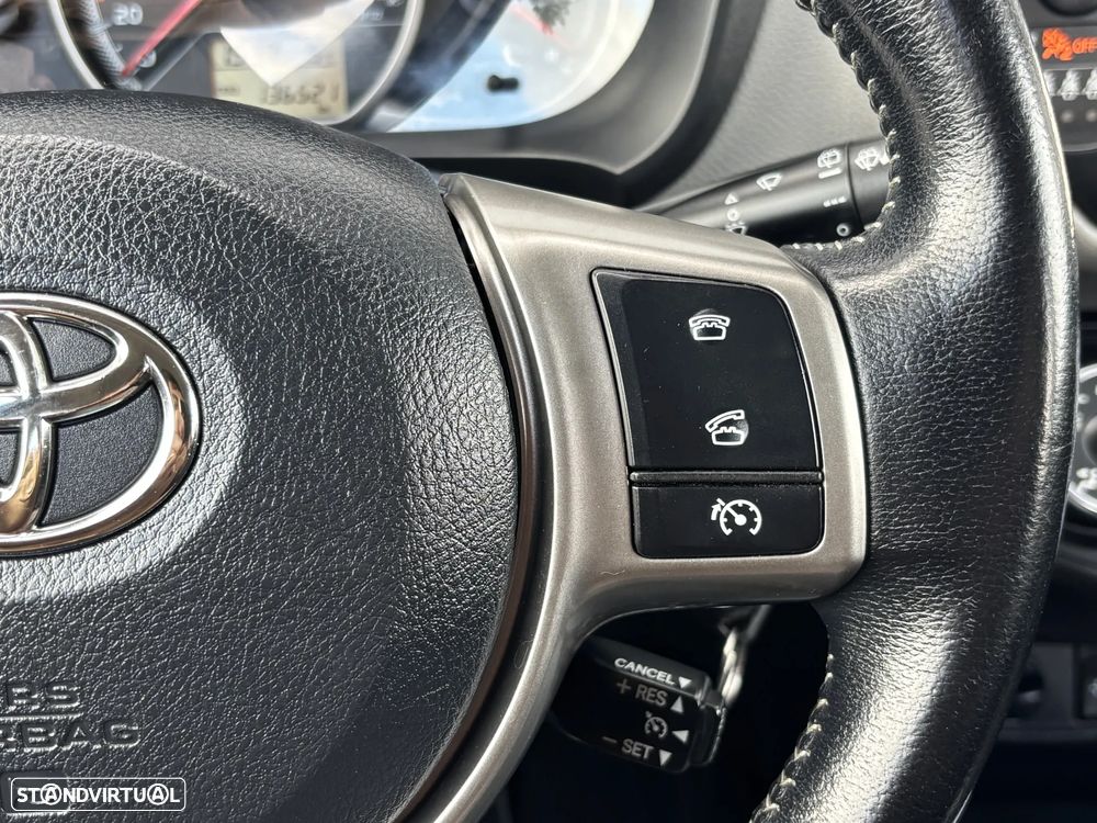 Toyota Yaris 1.4 D-4D Comfort+P.Style - 20