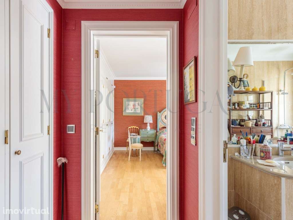 T4 Único no Condomínio Rei Carol, Estoril - Grande imagem: 3/55