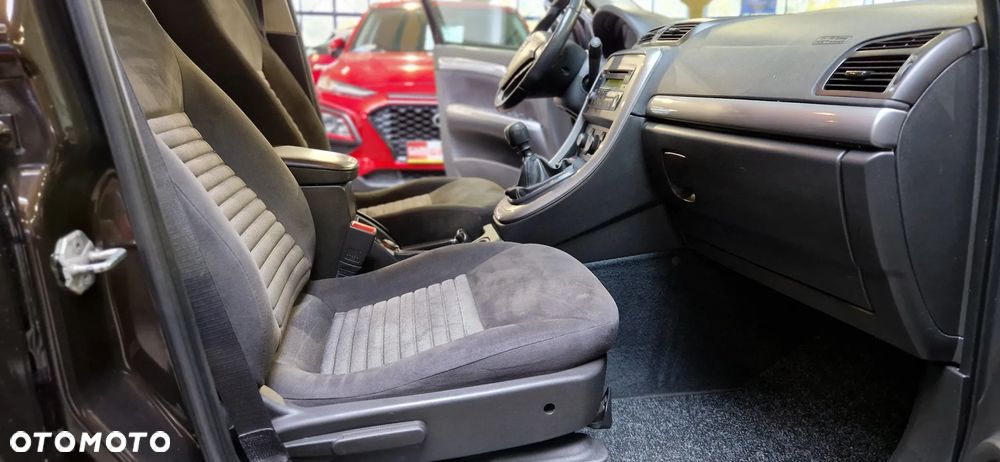 Fiat Croma 1.8 16V Dynamic - 22