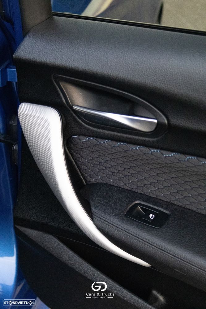 BMW 116 d Pack M - 43