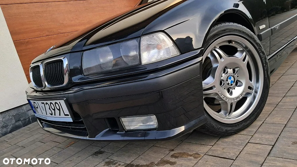 BMW Seria 3 316i - 28