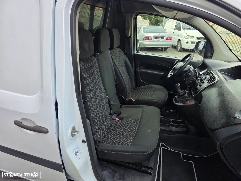 Renault KANGOO - 24