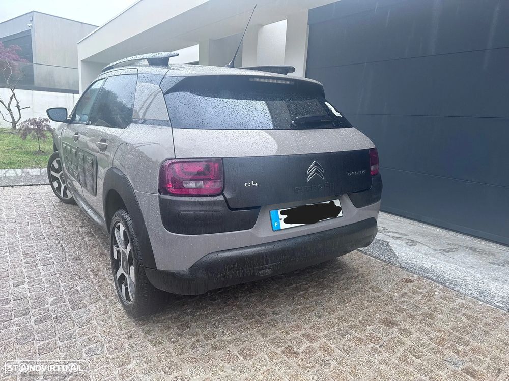 Citroën C4 Cactus 1.2 PureTech Feel EAT6 - 7