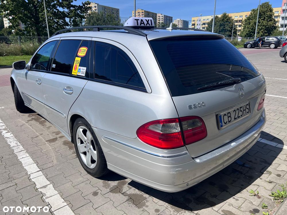 Mercedes-Benz Klasa E - 8