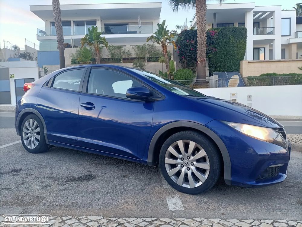 Honda Civic 1.4 i-VTEC Sport - 4