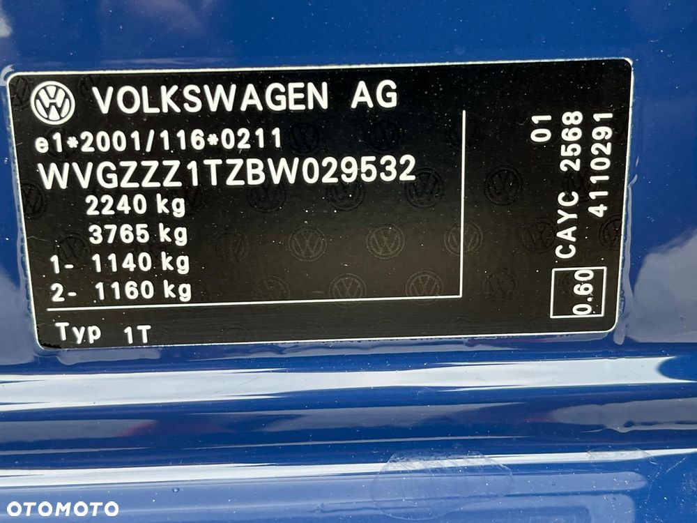 Volkswagen Touran - 29