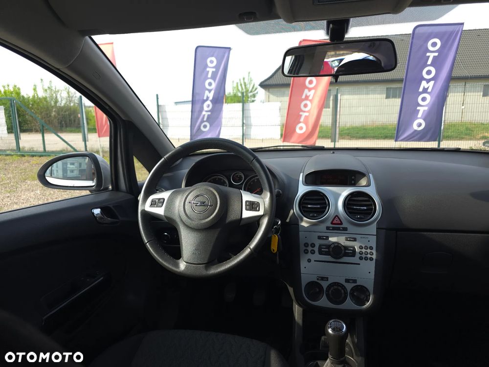 Opel Corsa 1.4 16V Edition - 31
