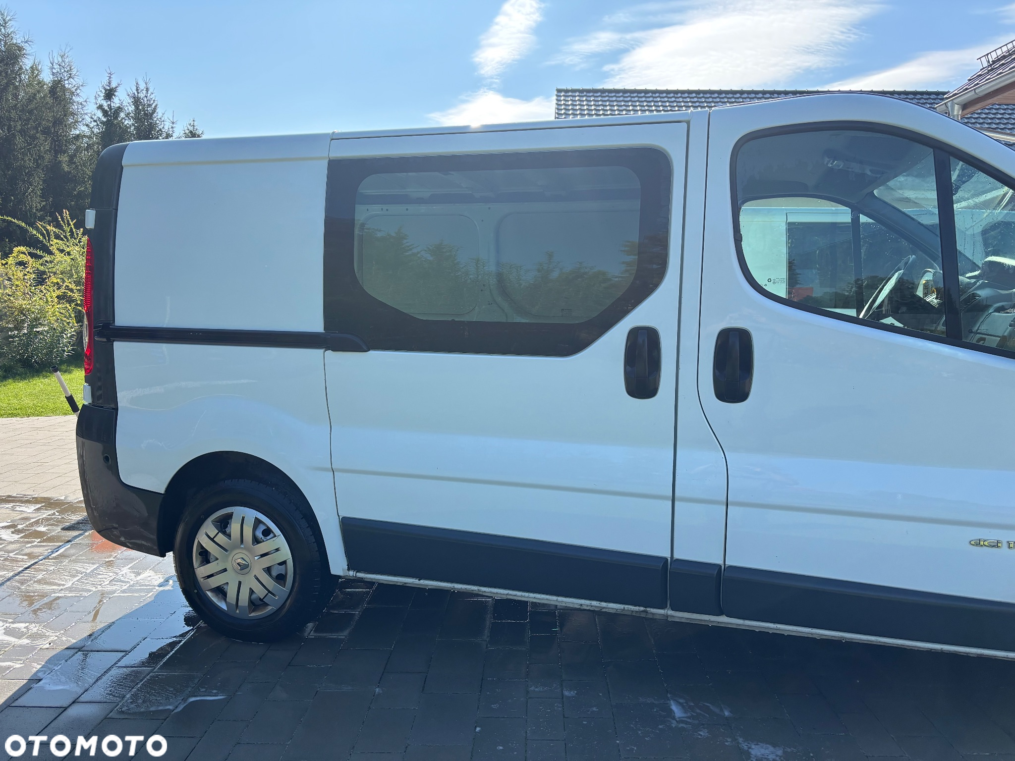 Renault Trafic 2.0 dCi 115 Combi L2H1 - 13