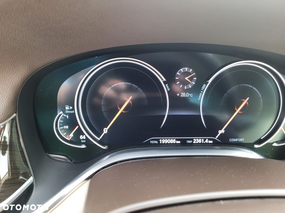 BMW Seria 7 740d xDrive - 5