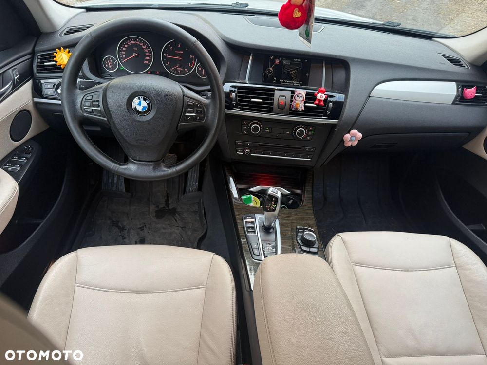 BMW X3 xDrive20d - 8